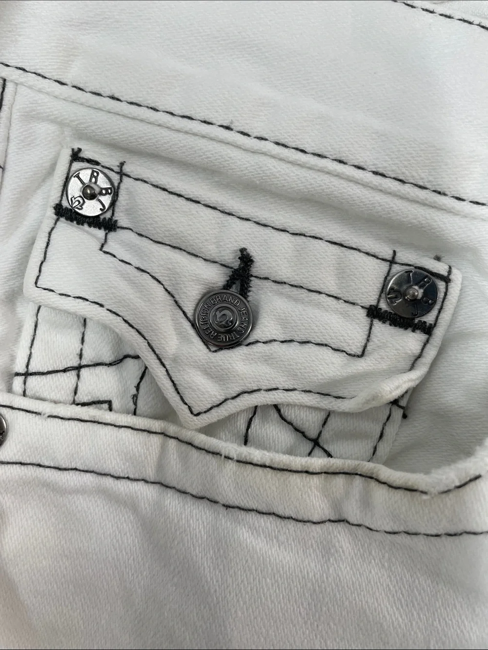 TRUE RELIGION WHITE JEANS FTL-05-167